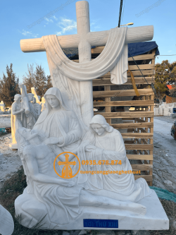 bo tuong 14 chang duong thanh gia bang da trang cao 3 met