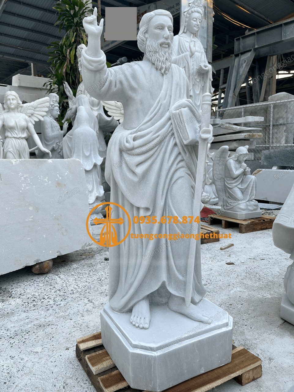 Tượng Thánh Phaolô Bằng Đá Trắng Đẹp Tại Cần Thơ