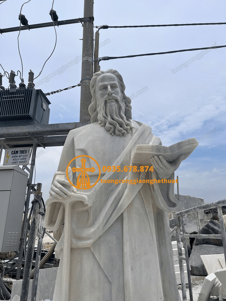 Tượng Thánh Phaolô Bằng Đá Trắng Non Nước Ngũ Hành Sơn