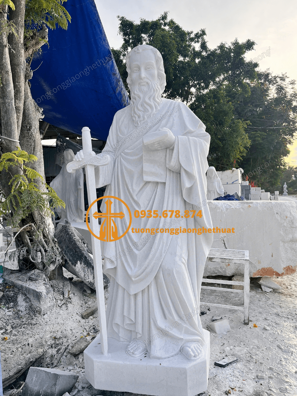 Tượng Thánh Phaolô Bằng Đá Trắng Đẹp Tại Đồng Nai