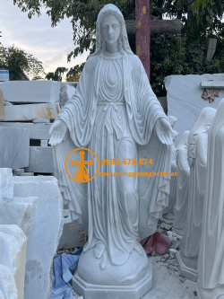 dieu khac tuong duc me ban on bang da trang nguyen khoi