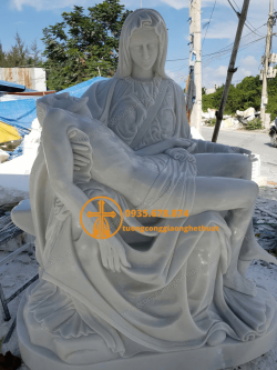 dieu khac tuong duc me sau bi bang da trang dep