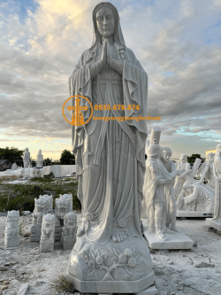 ban tuong duc me lo duc bang da my nghe non nuoc