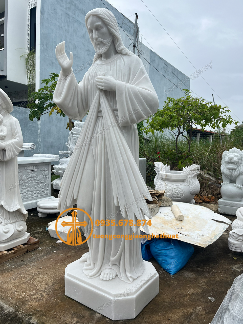 Địa Chỉ Uy Tín Bán Tượng Chúa Thương Xót Tại Đà Nẵng
