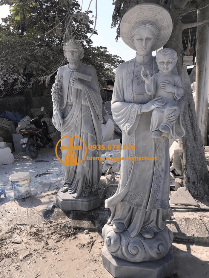 dieu khac tuong duc me la vang bang da my nghe non nuoc