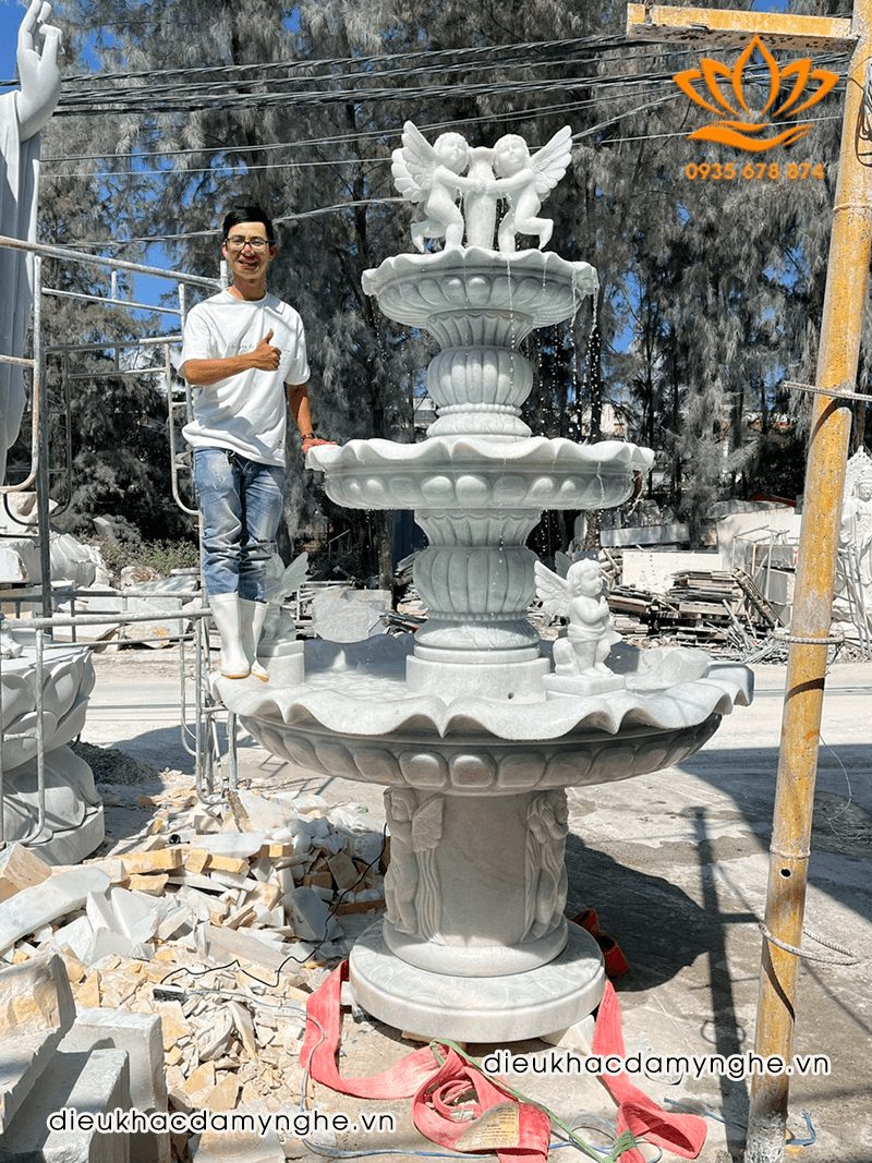 Đài Phun Nước Thiên Thần Tại Hồ Chí Minh